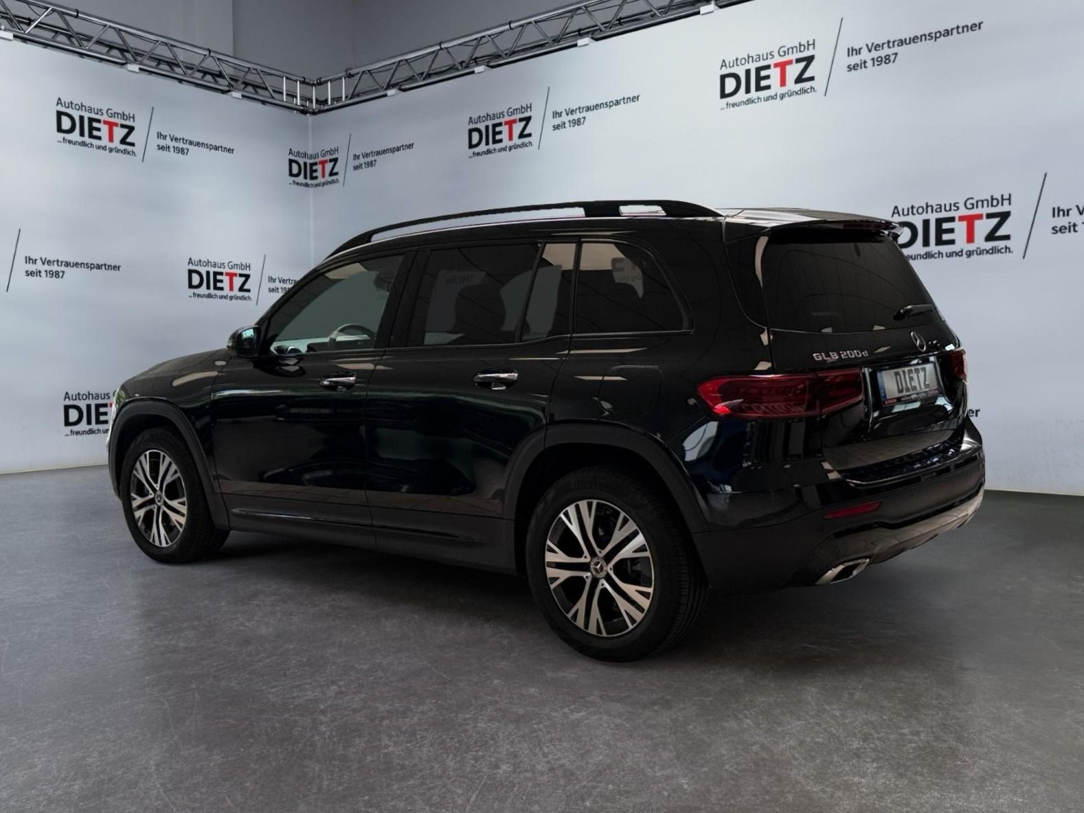 Mercedes-Benz GLB 200 d Progressive*LED*NAVI*KAM*DISTR*7.SITZE foto 6