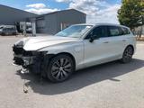 Volvo V60 Kombi Inscription Expression Recharge Plug-I - Volvo V60 Unfallwagen