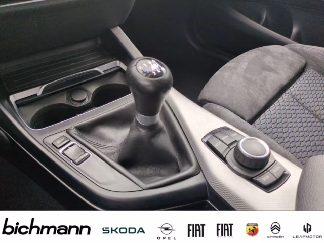BMW 120 i Sport KlimaAT LED PDC BT