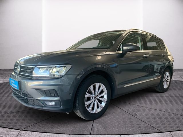 Fahrzeugabbildung Volkswagen Tiguan 1,5TSI DSG COMFORTLINE NAVI LED AHK PDC A