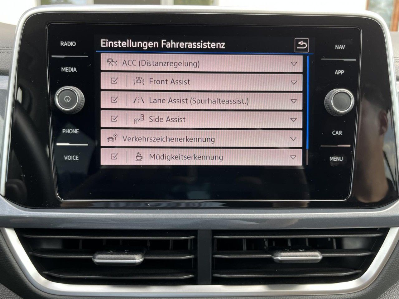 Volkswagen T-Roc - Bild 25