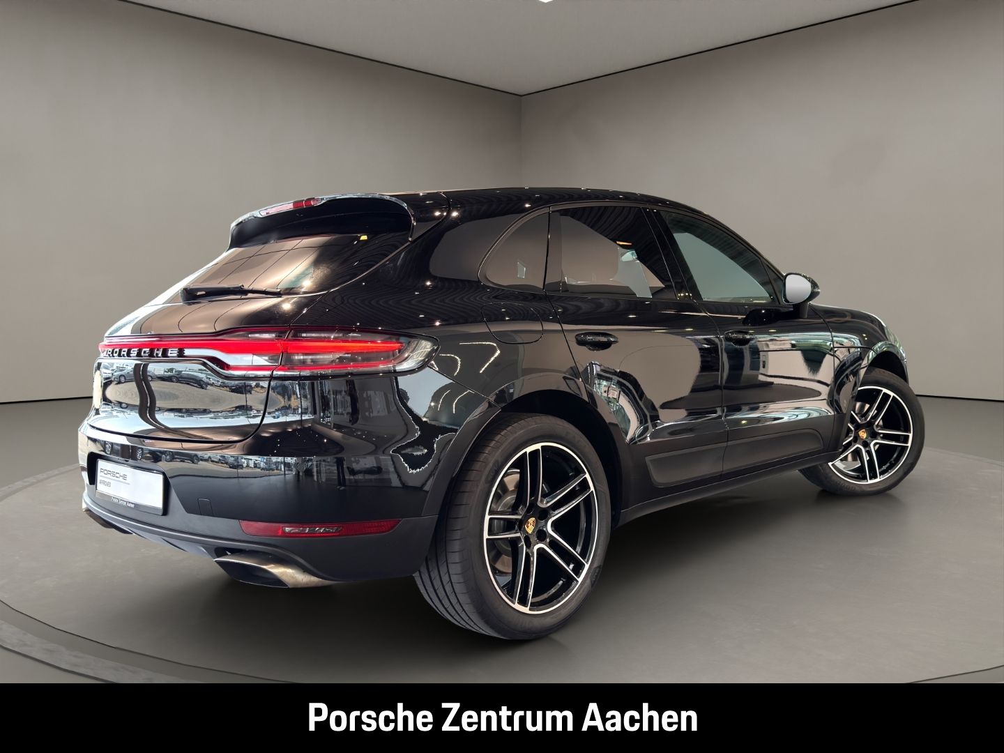 Porsche Macan Luftfederung PASM Approved Unfallfrei 20z foto 6