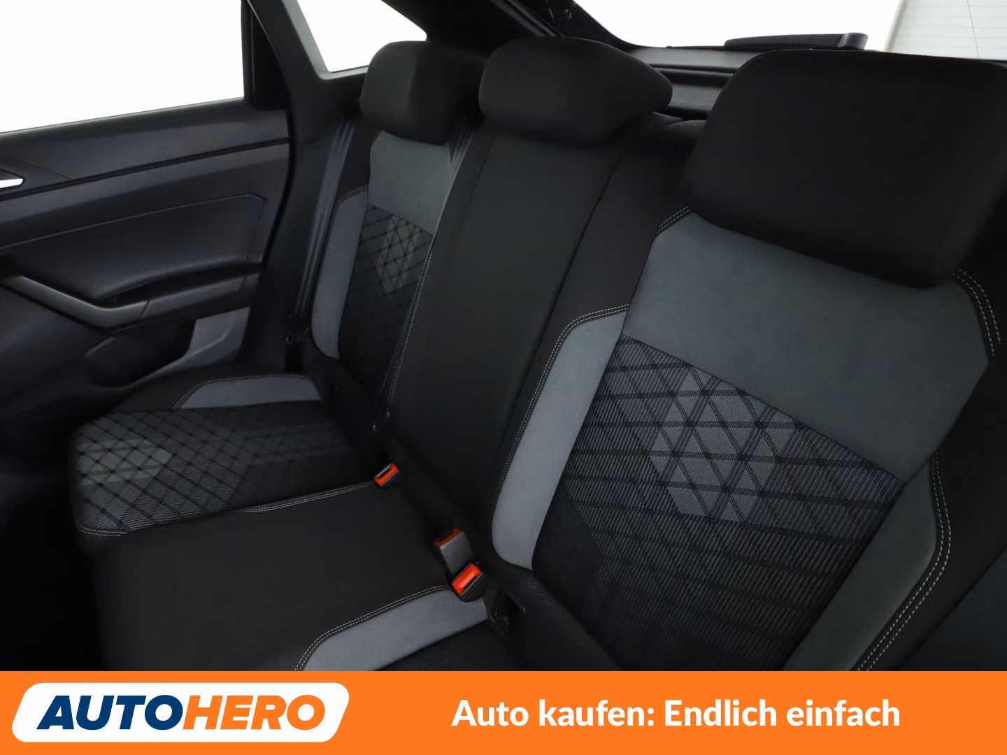 Volkswagen Taigo 1.5 TSI ACT R-Line Aut.*NAVI*LED*ACC*