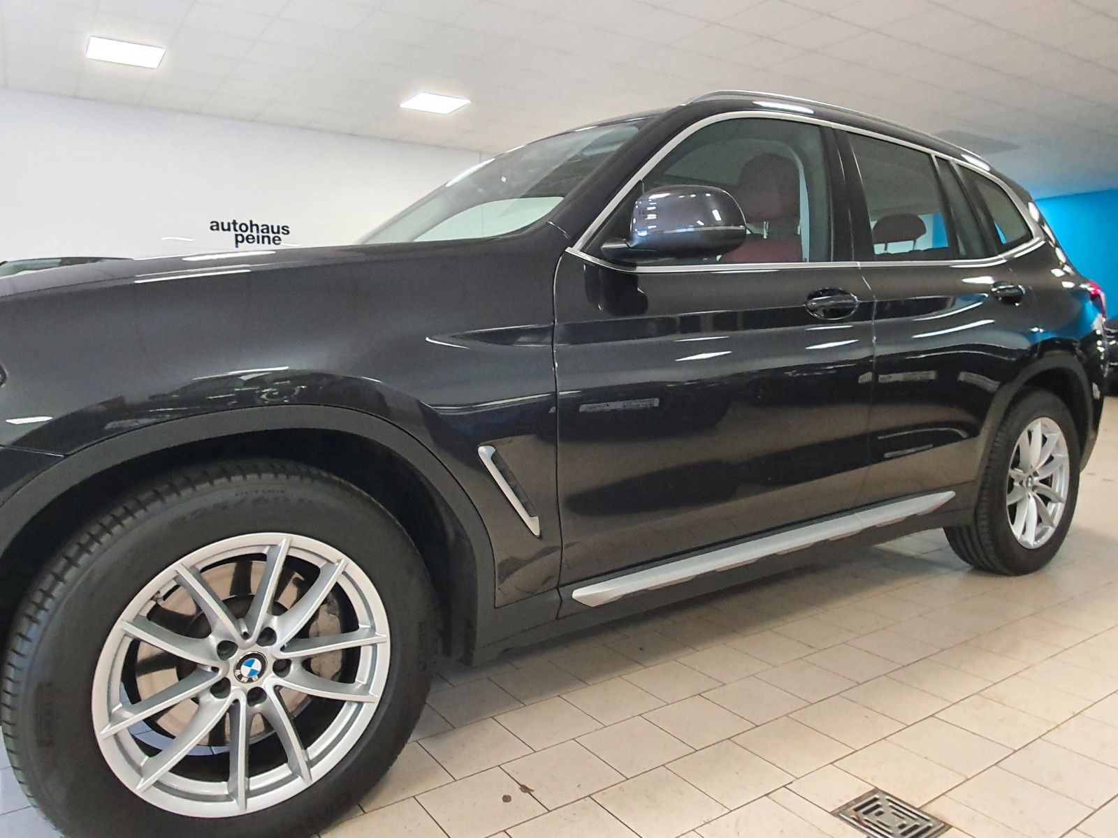 BMW X3xDriv30d/Aut/Laser/Panorama/P&DrivAS/KomfortZg foto 9