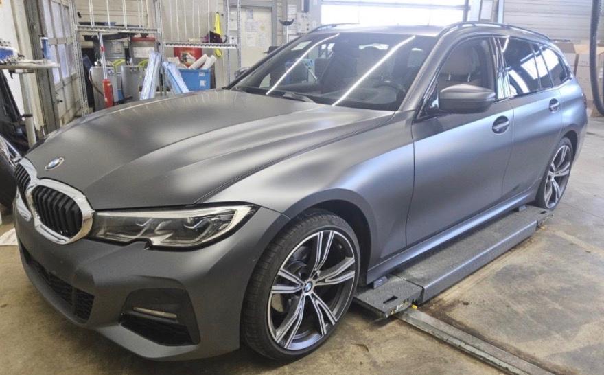 BMW 320 M Paket Pano LiveP HUD Hifi Laser ACC AHK 19