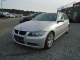 BMW 318i Touring - BMW 318 aus 2008: Kombi