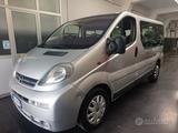 Opel Vivaro 27 2.5 CDTI/135CV PC-TN Combi - gebrauchte Opel Vivaro aus dem Jahr 2004