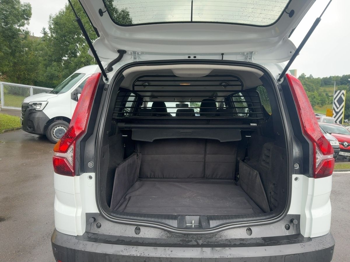 Fahrzeugabbildung Dacia Jogger Comfort TCe 110 SHZ Klimaaut. EPH