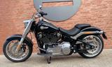 Harley-Davidson Fat Boy 114  FLFBS Vivid-Black *2025* - SCHWARZ NEU CHOPPER