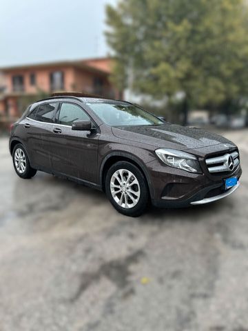 Mercedes-Benz Mercedes-benz GLA 200D GLA 200 CDI Executive