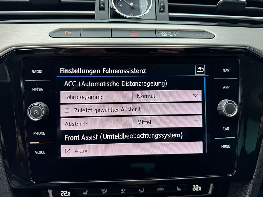 Passat Variant 2.0 TDI Highline *LED*AHK*STDHZG*
