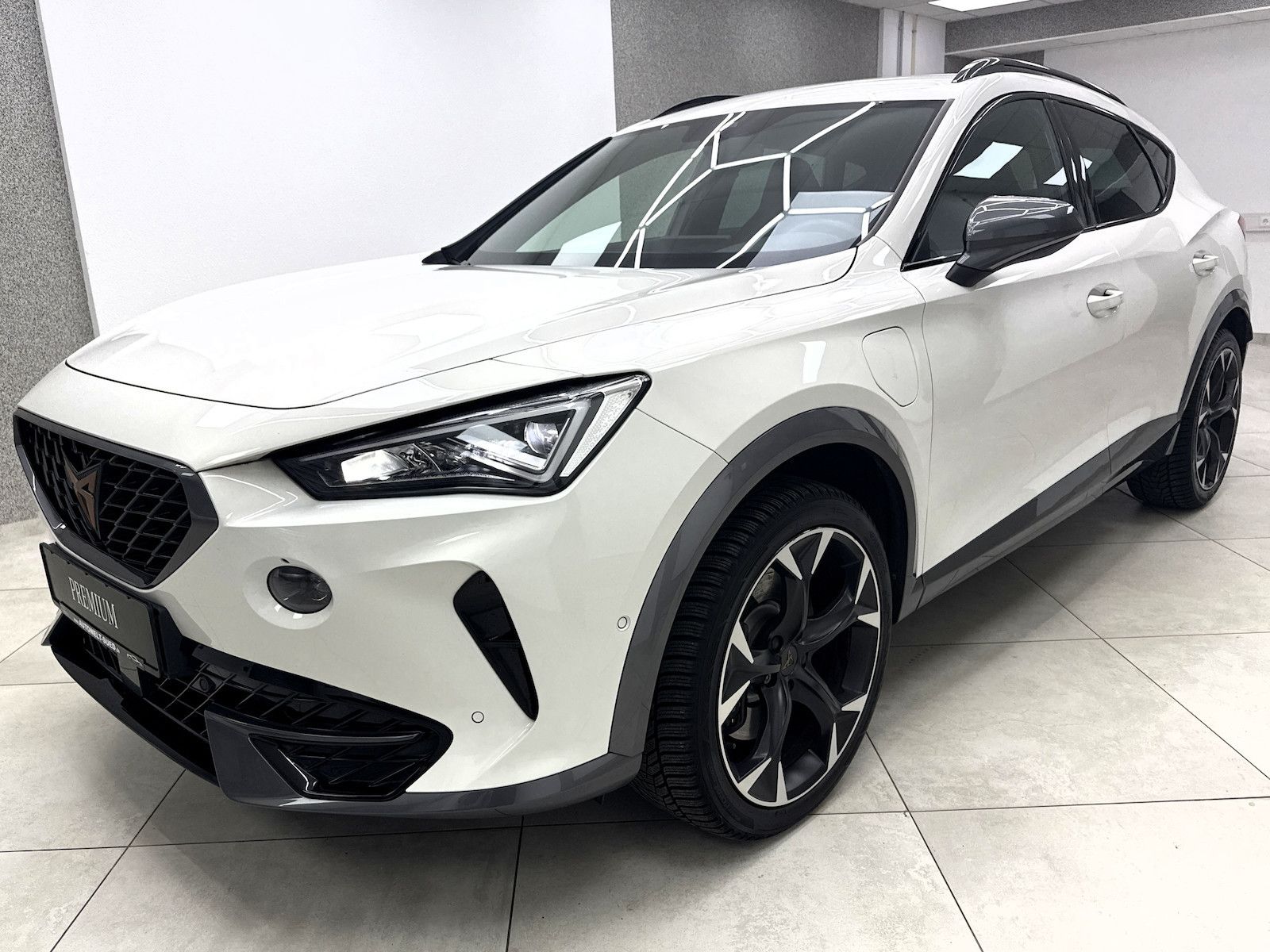 Cupra Formentor VZ 1.4 TSI eHybrid ACC Rcam 2xSpur App imagem 2