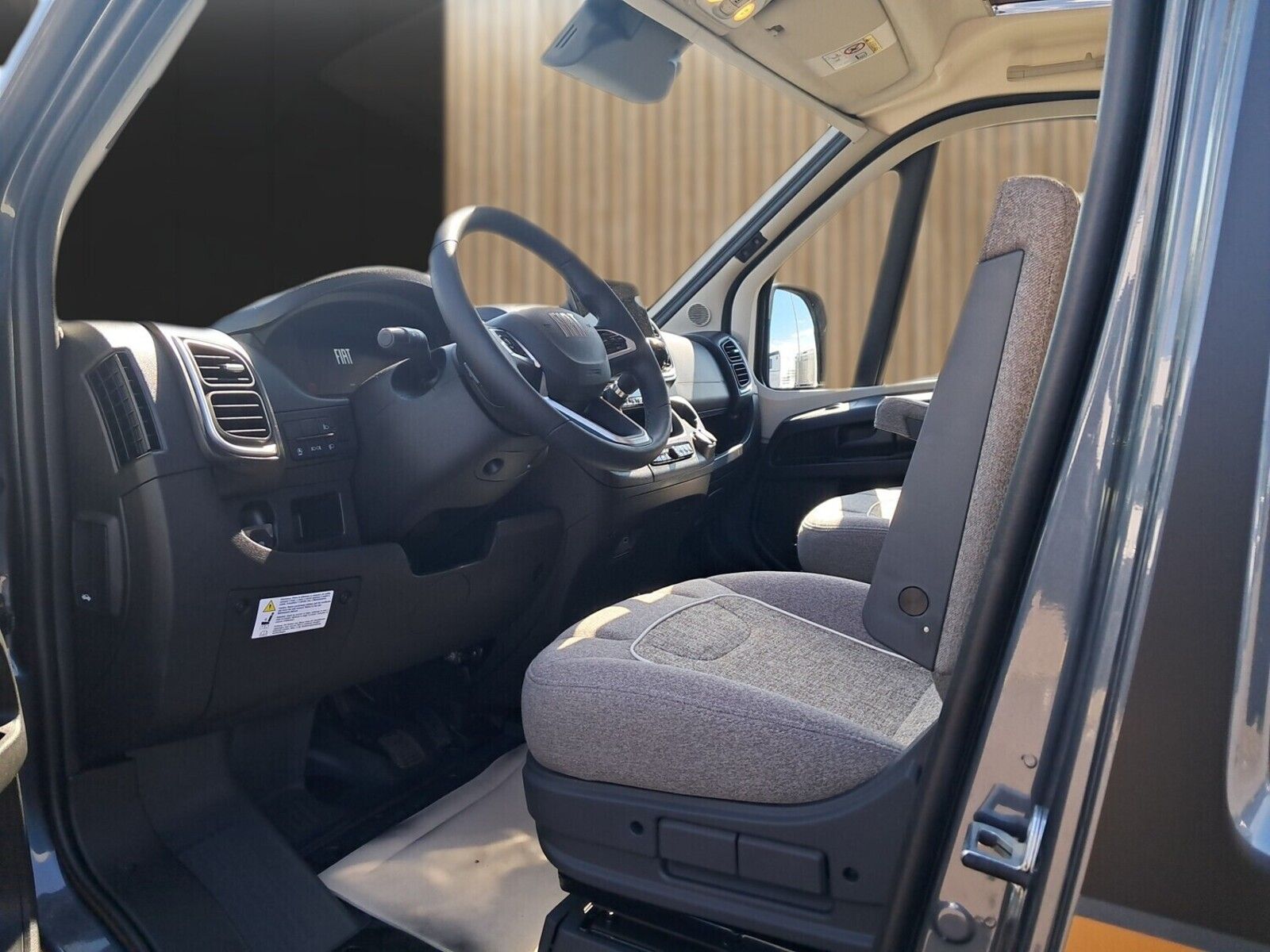 Fahrzeugabbildung Malibu Van diversity 640 LE K GT Klimaautomatik, Radio