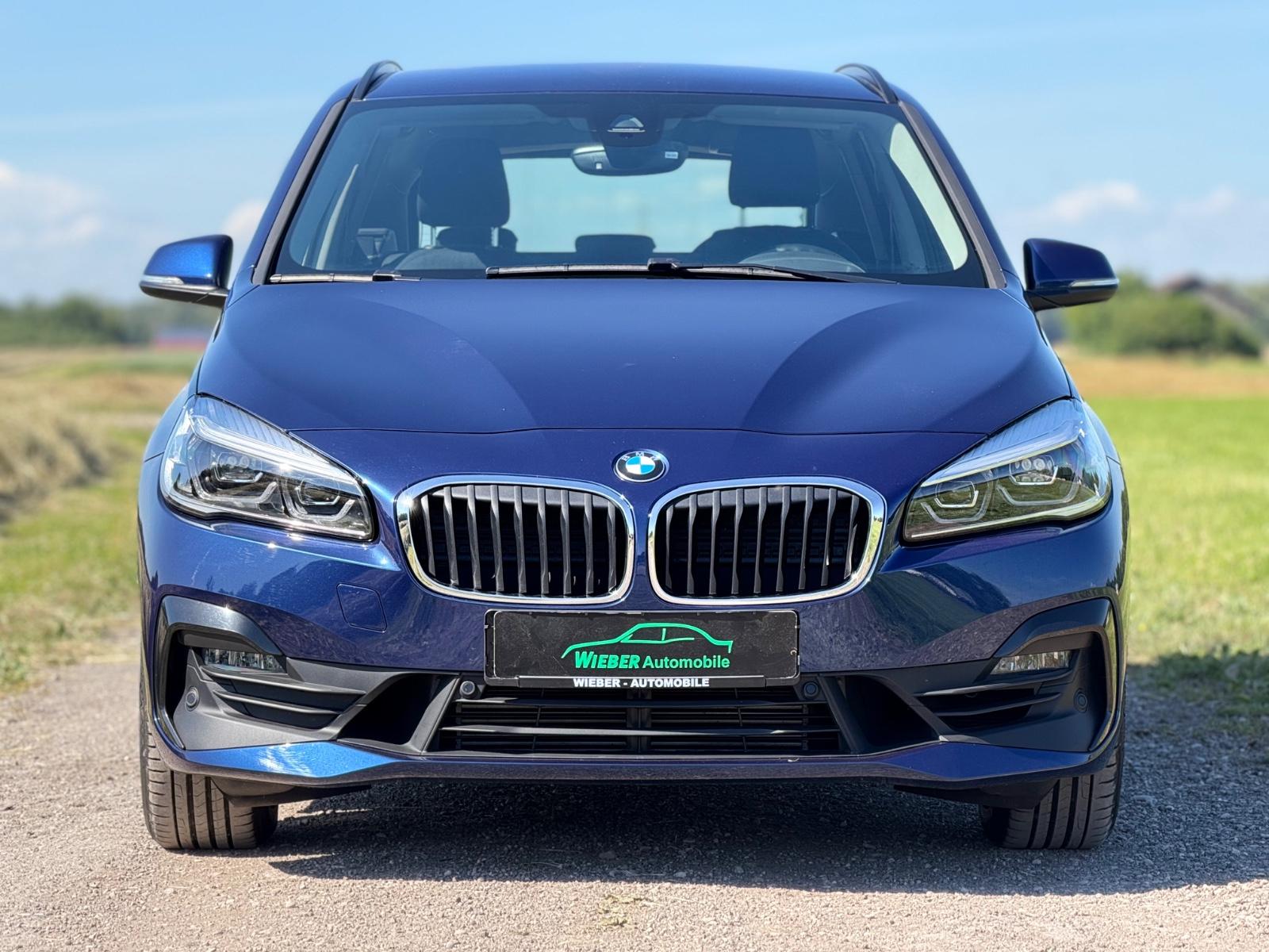 BMW 220 Active Tourer°AUTOMATIK°LED°KAMERA°NAVIGATIO