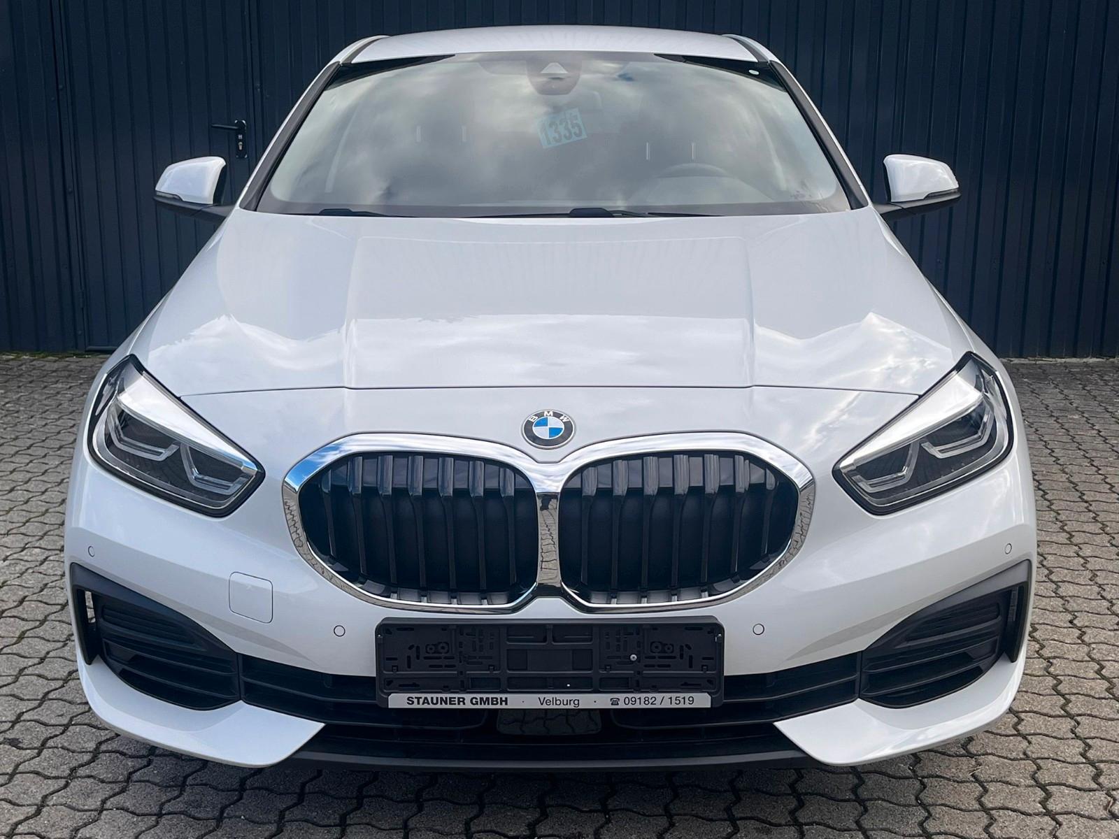 BMW 116i 5-Türer/ Kamera/HiFi/LED/Sitzheizung/Navi