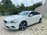 Volvo V60 D5 R-Design 2.4 Bi-Turbo vieles Neu! - Volvo: Turbo