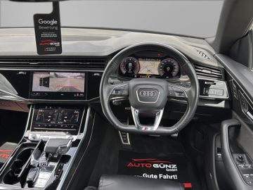 Audi Q8 - 10