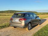 Mercedes-Benz B 250 DCT Progressive 7G mit Garantie  - Mercedes-Benz B 250: Von Privat