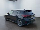 Ford Focus ST-Line X 1.0 EcoBoost Winterpaket - gebrauchte Ford Limousine