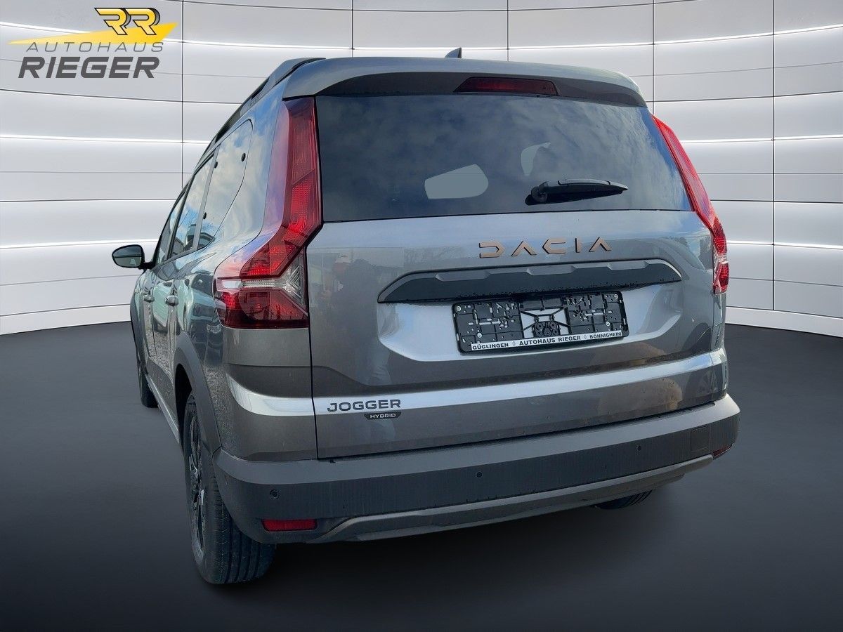 Fahrzeugabbildung Dacia Jogger Extreme Hybrid 140 7-Sitzer