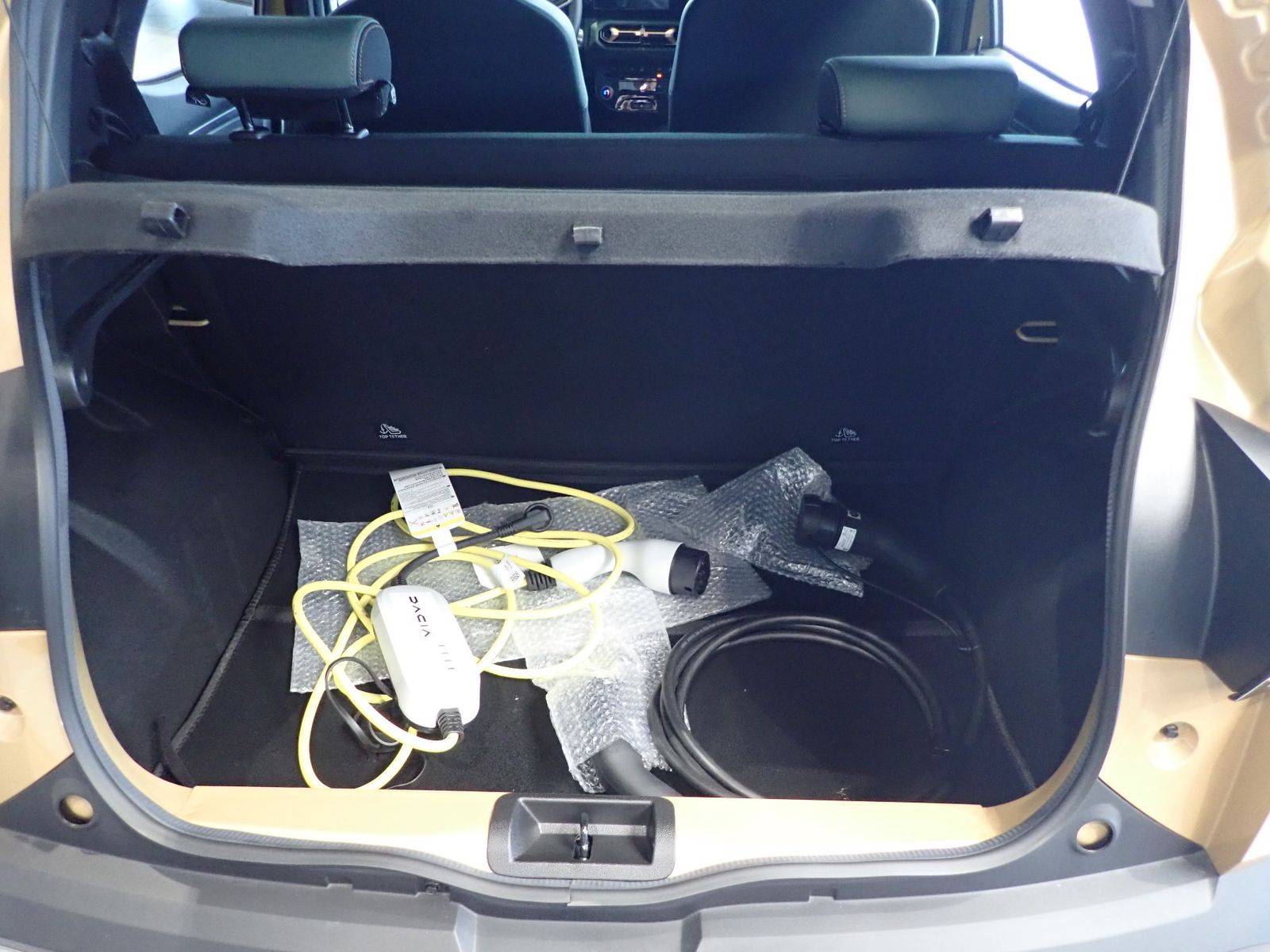 Fahrzeugabbildung Dacia Spring ELECTRIC 65 EXTREME , NAVI,AC,EPH,KAMERA