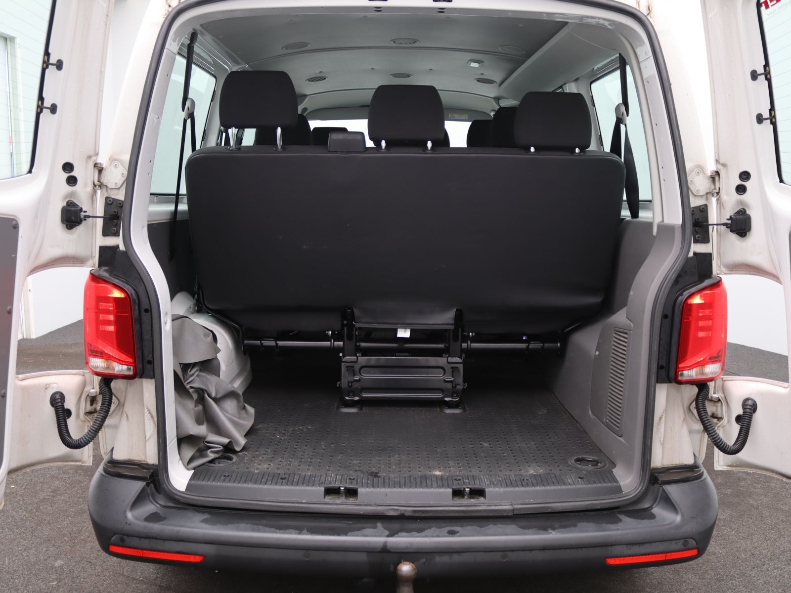 Volkswagen T6 Kombi - Bild 9