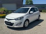 Hyundai i20 Trend ~Klima~Automatik~TÜV NEU~ - Hyundai i20 in Augsburg