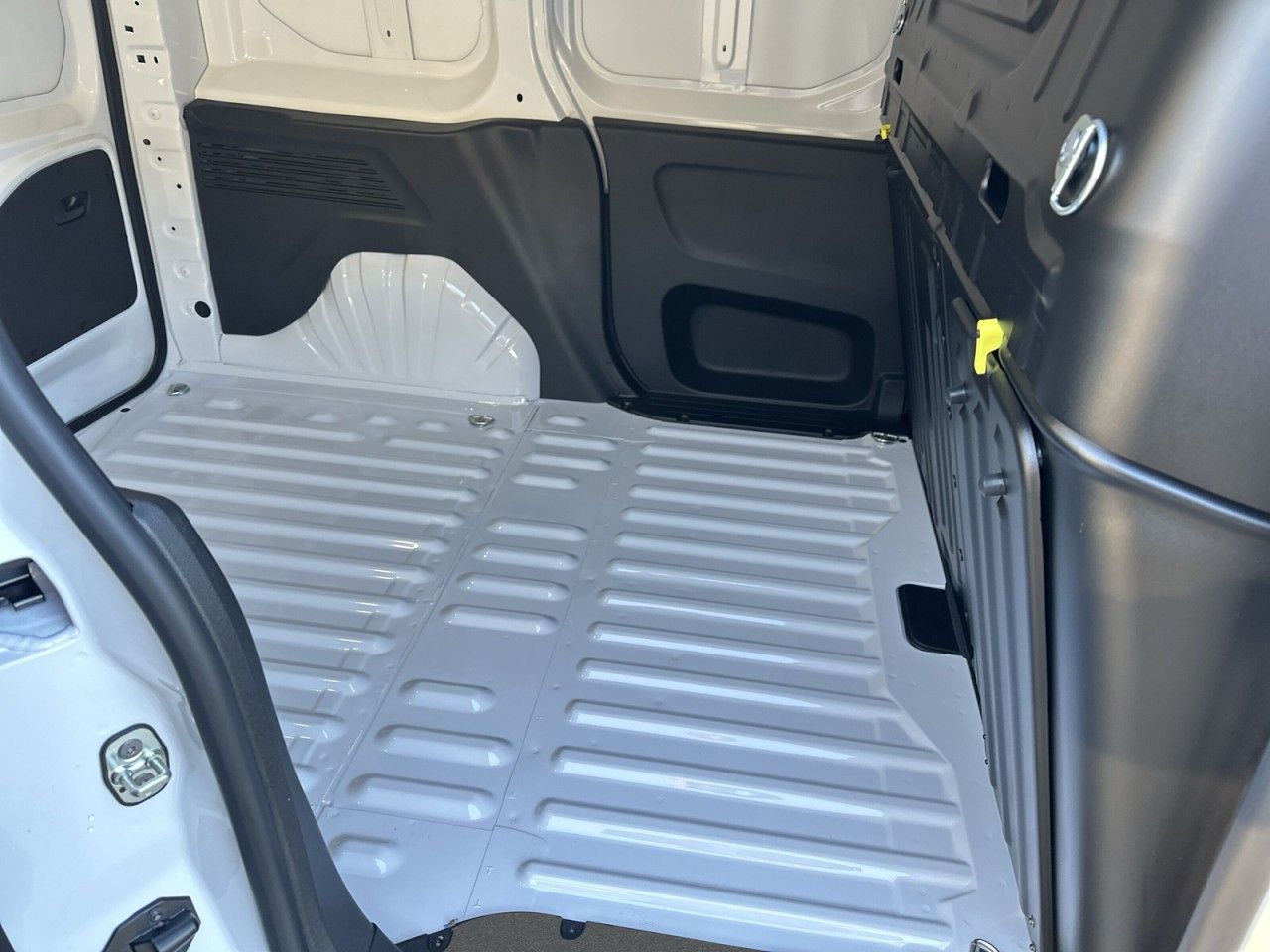 Fahrzeugabbildung Citroën Berlingo Kastenwagen M Diesel 100