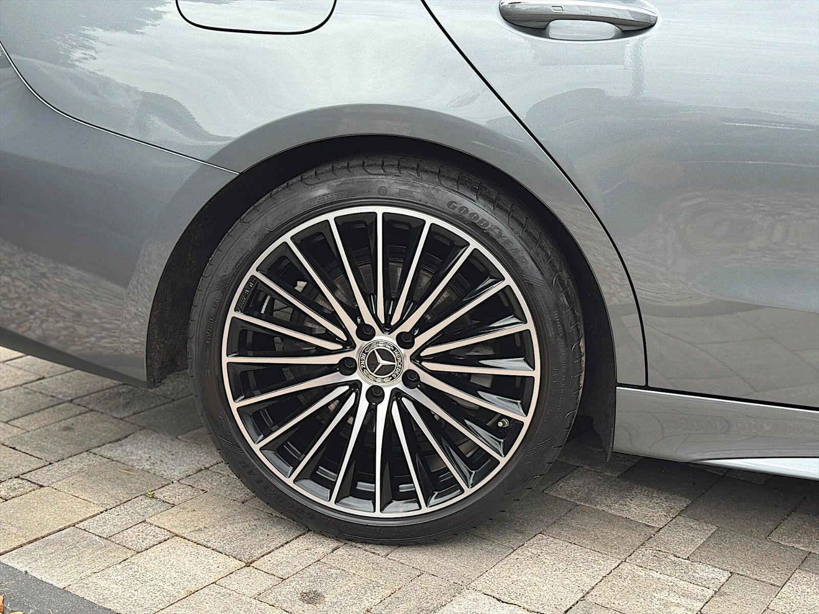 Fahrzeugabbildung Mercedes-Benz C 200 T AMG Night *Burmester*LED*DAB*1.Hand*