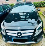 Mercedes-Benz GLA 200 AMG Line - Mercedes-Benz GLA 200 in Hamburg