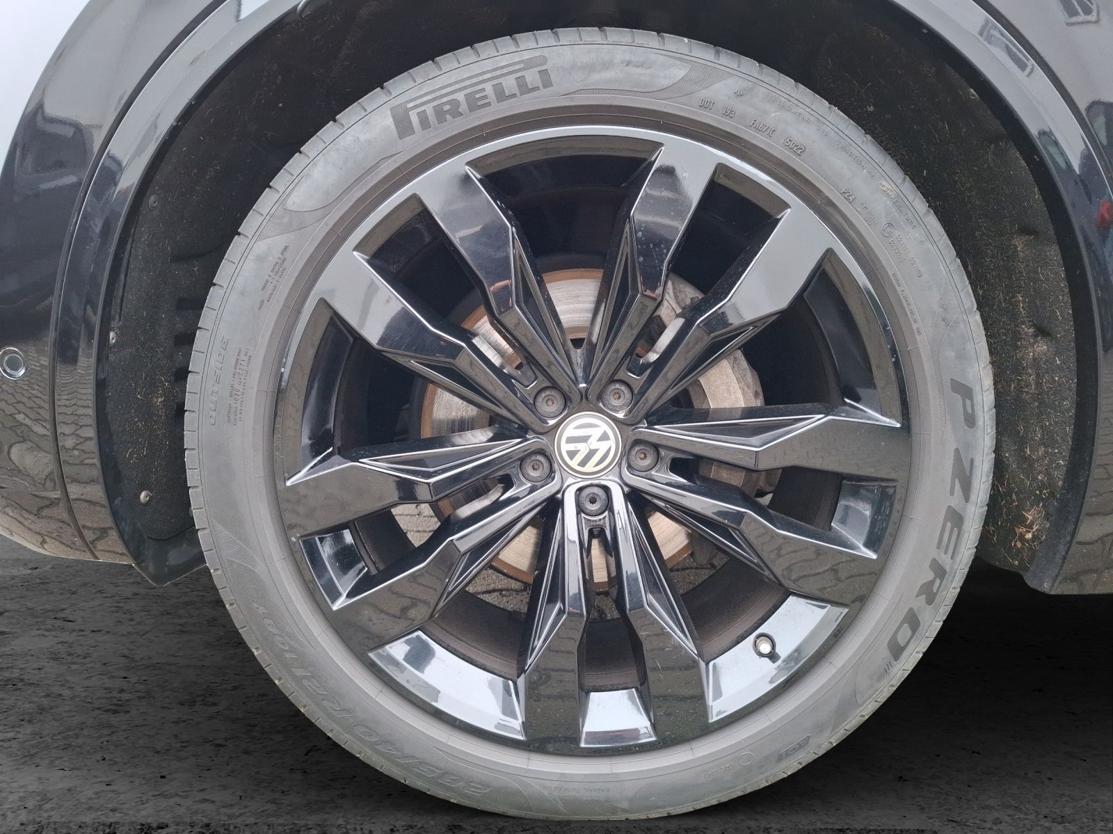 Fahrzeugabbildung Volkswagen Touareg TDI R-Line 4M MATRIX ACC 21" NACHT AHK L