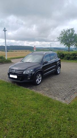 VW Tiguan 2.0 TDI  DSG 4M LOUNGE Sport &amp;...
