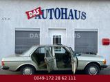 Mercedes-Benz 230 - Mercedes-Benz 230: Limousine