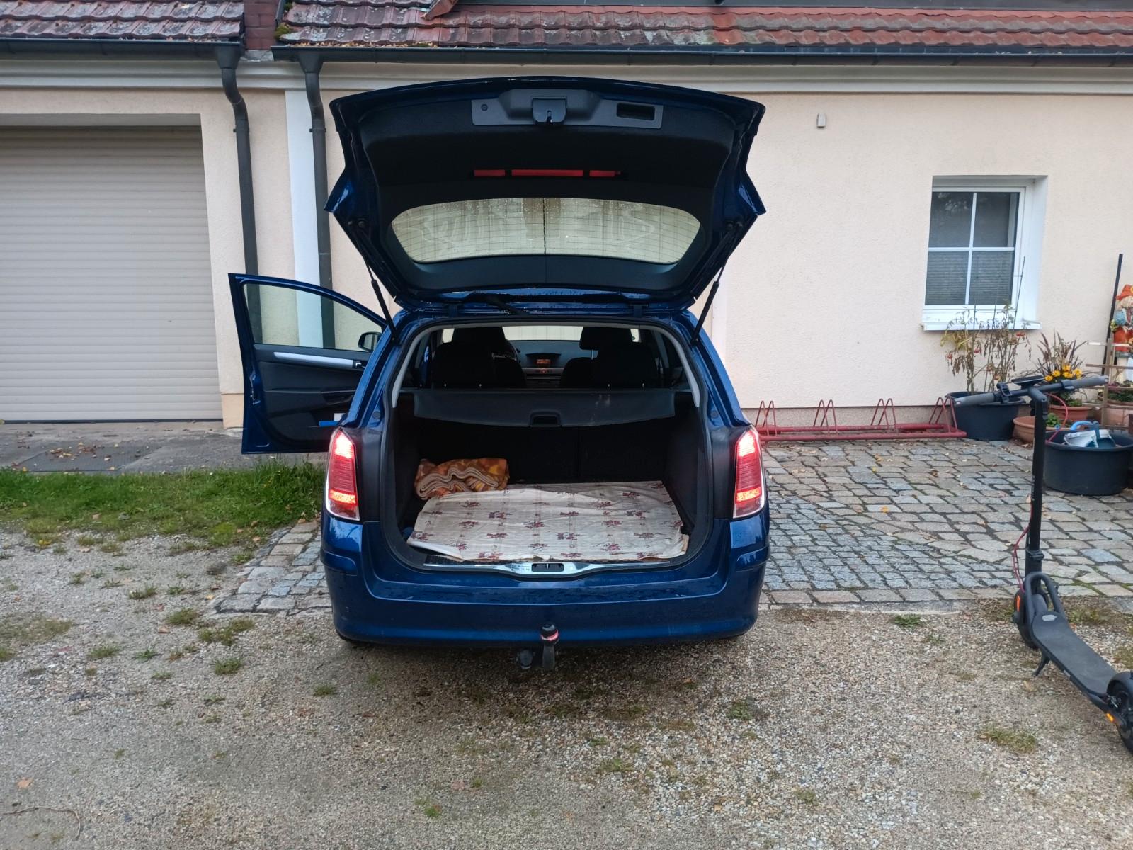 Opel Astra 2005 — photo 9
