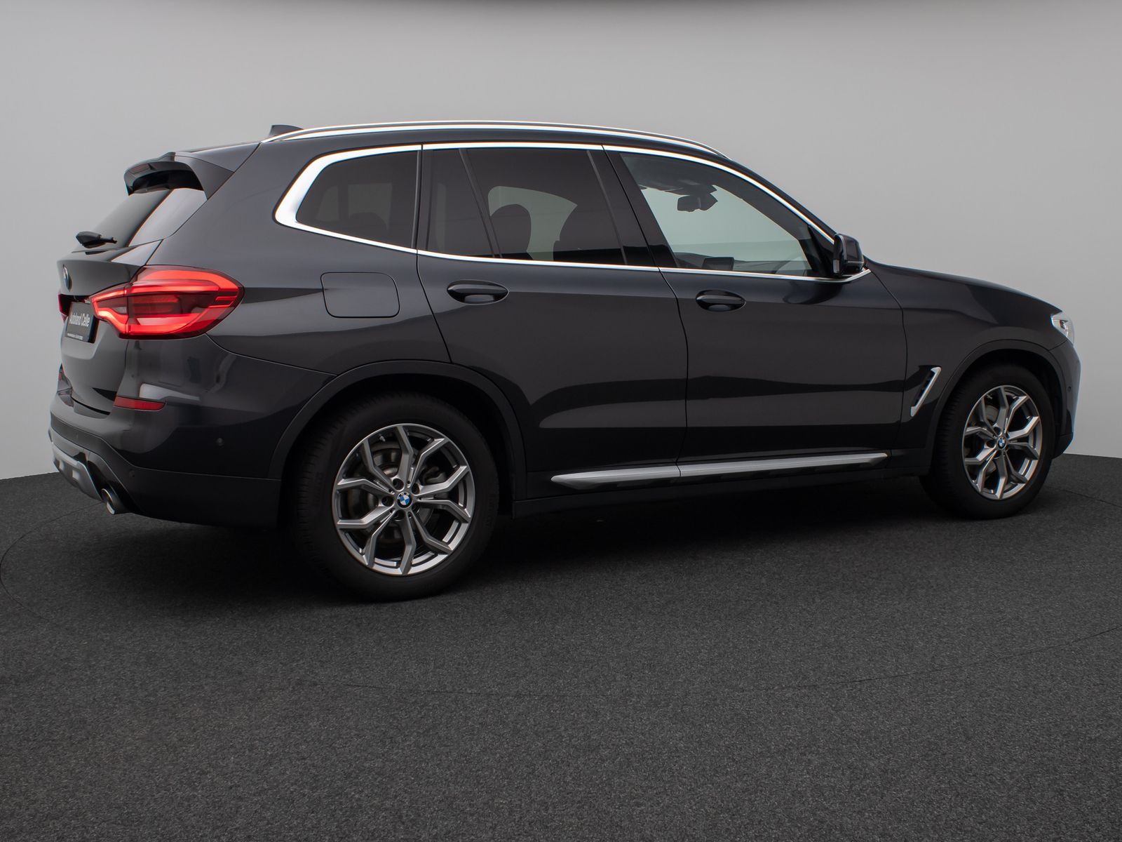 Fahrzeugabbildung BMW X3 xD20d xLine 360°HUD DAB HiFi Alarm Komfort