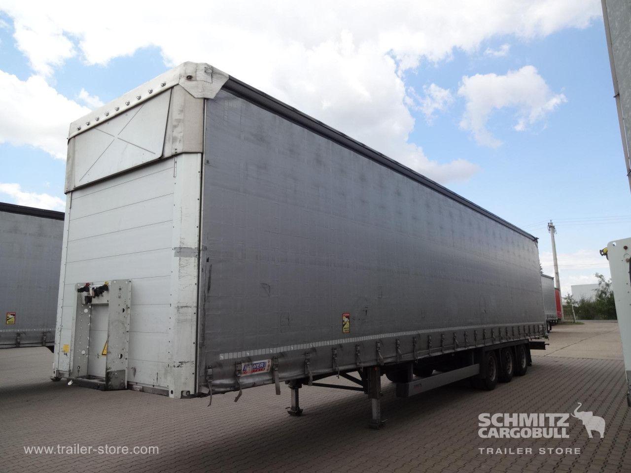 Schmitz Cargobull Curtainsider Mega