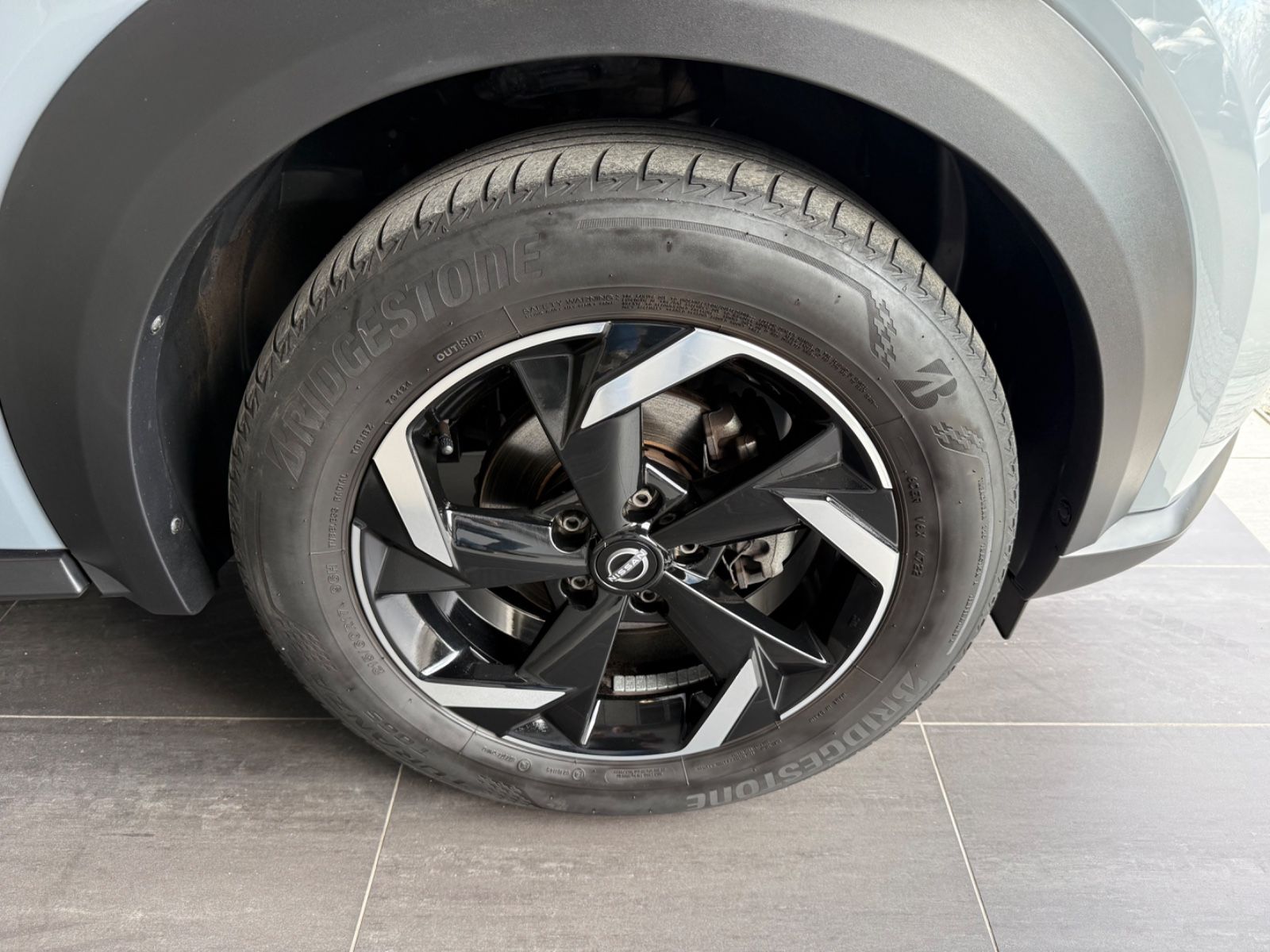 Fahrzeugabbildung Nissan Juke Hybrid N-Connecta-Klimaauto., beh.Frontsch.