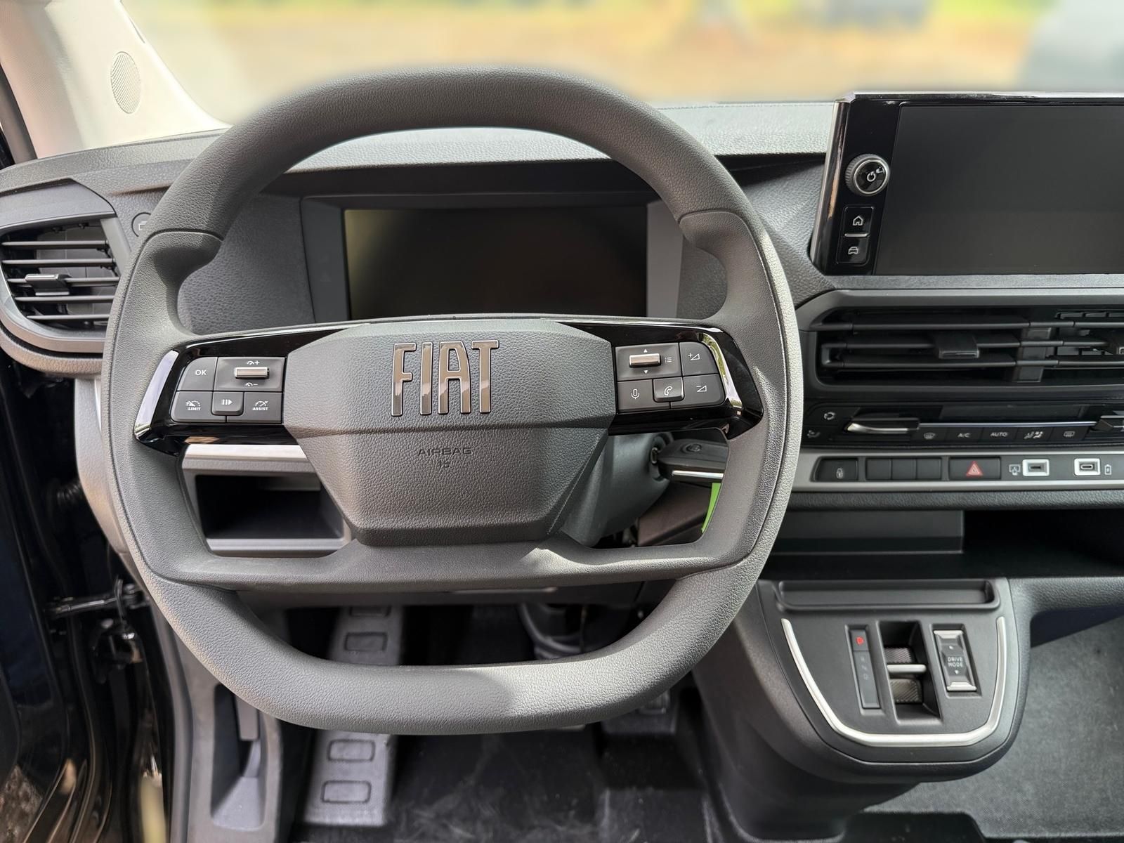 Fahrzeugabbildung Fiat Scudo L3 Kombi 180 AT8