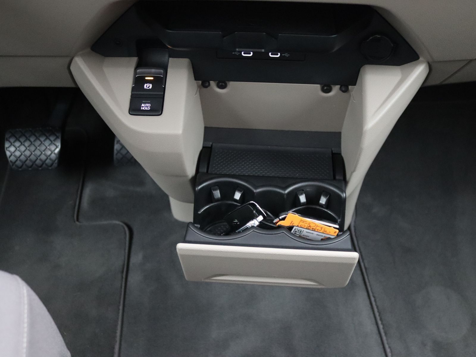 Volkswagen T7 Multivan - Bild 15