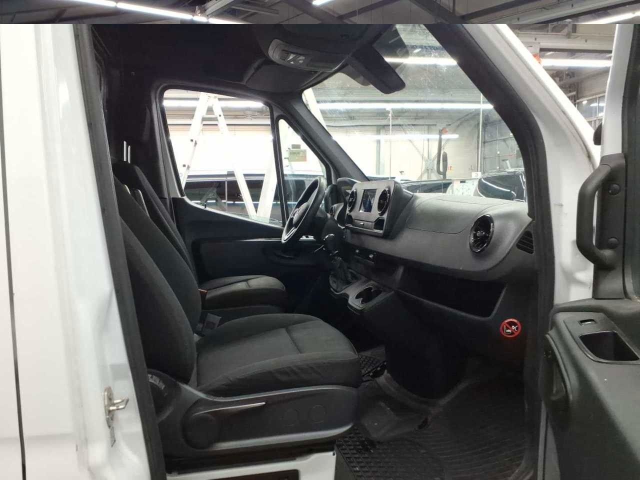 Fahrzeugabbildung Mercedes-Benz Sprinter 319 CDI 4325 Klima Kamera