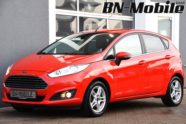 Ford Fiesta Titanium 75PS /NAVI / KLIMAAUTOMATIK /ALU