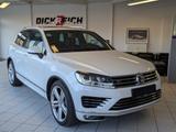 Volkswagen Touareg 3.0 TDI R-Line Luft DYNAUDIO Nappa AHK - Volkswagen Touareg: Luftfederung