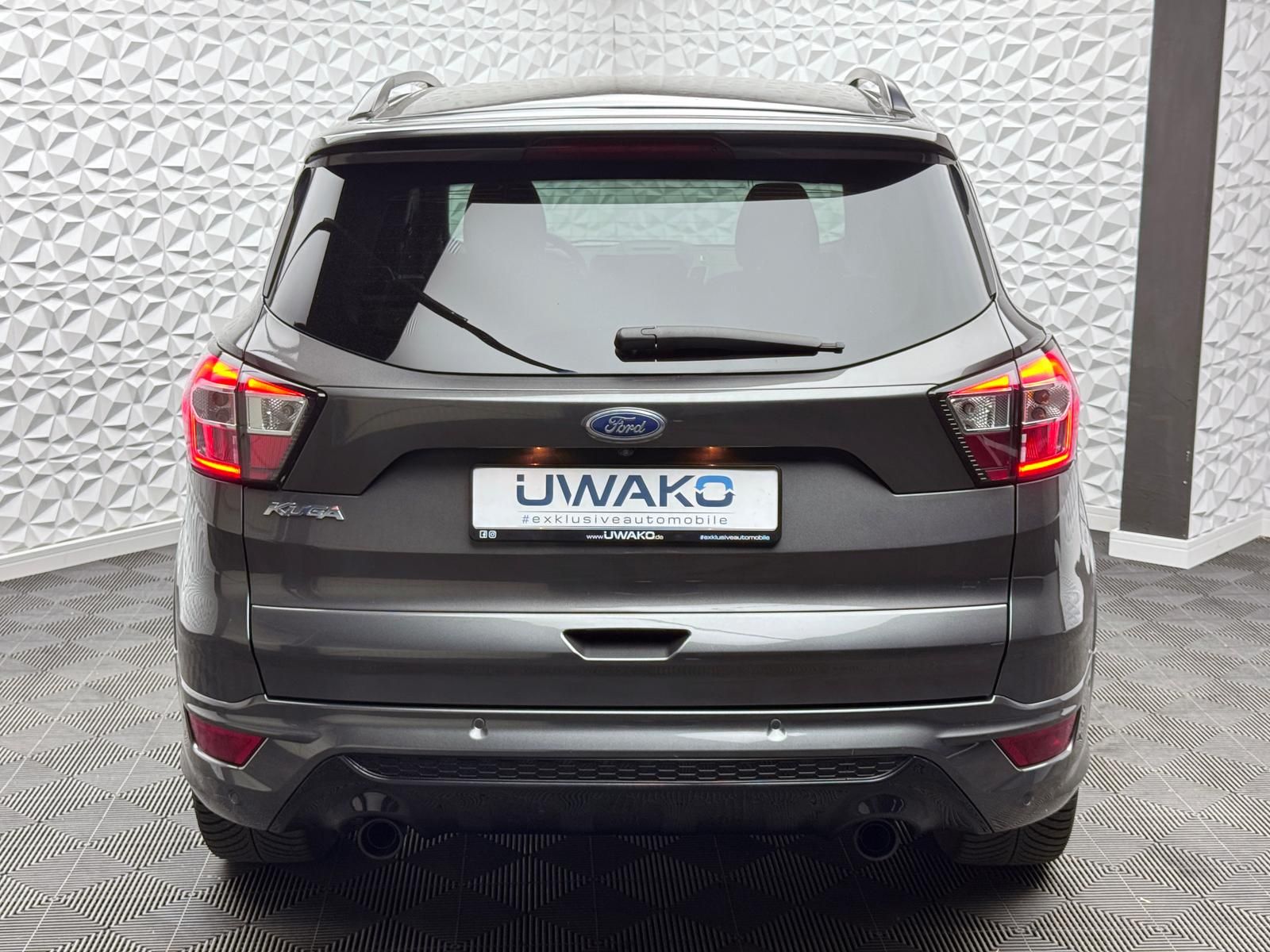 Fahrzeugabbildung Ford 1.5 ST-LINE/4x4/ALLRAD/DSG/KEYLESS/ACC/R-CAM/LED