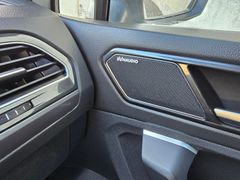 VW Tiguan Highline 4Motion 2,0TDI R-Line Standheizu