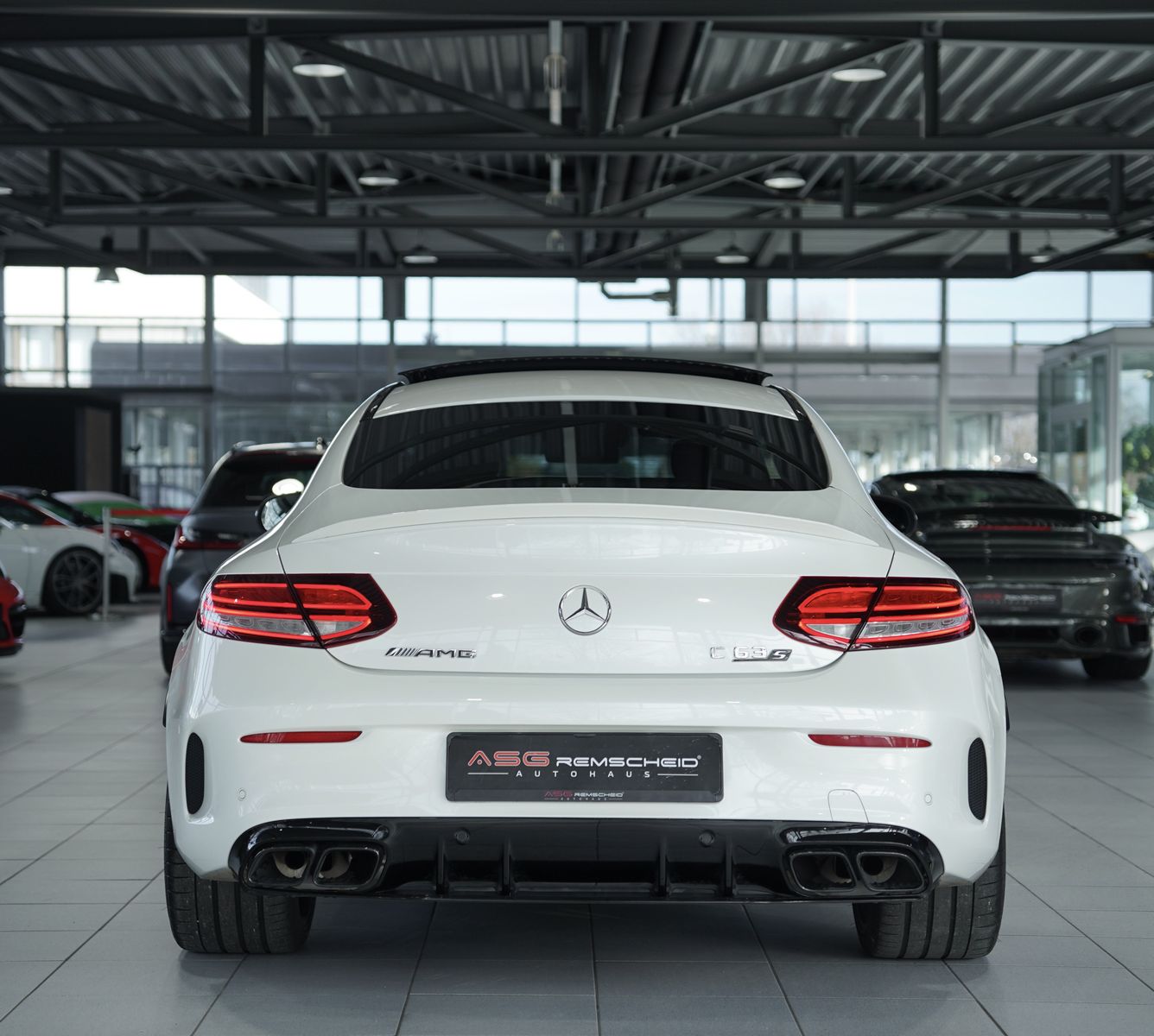 Mercedes Benz C 63 Amg