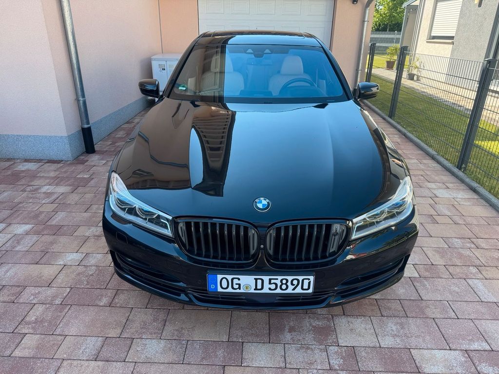 Image of BMW 220