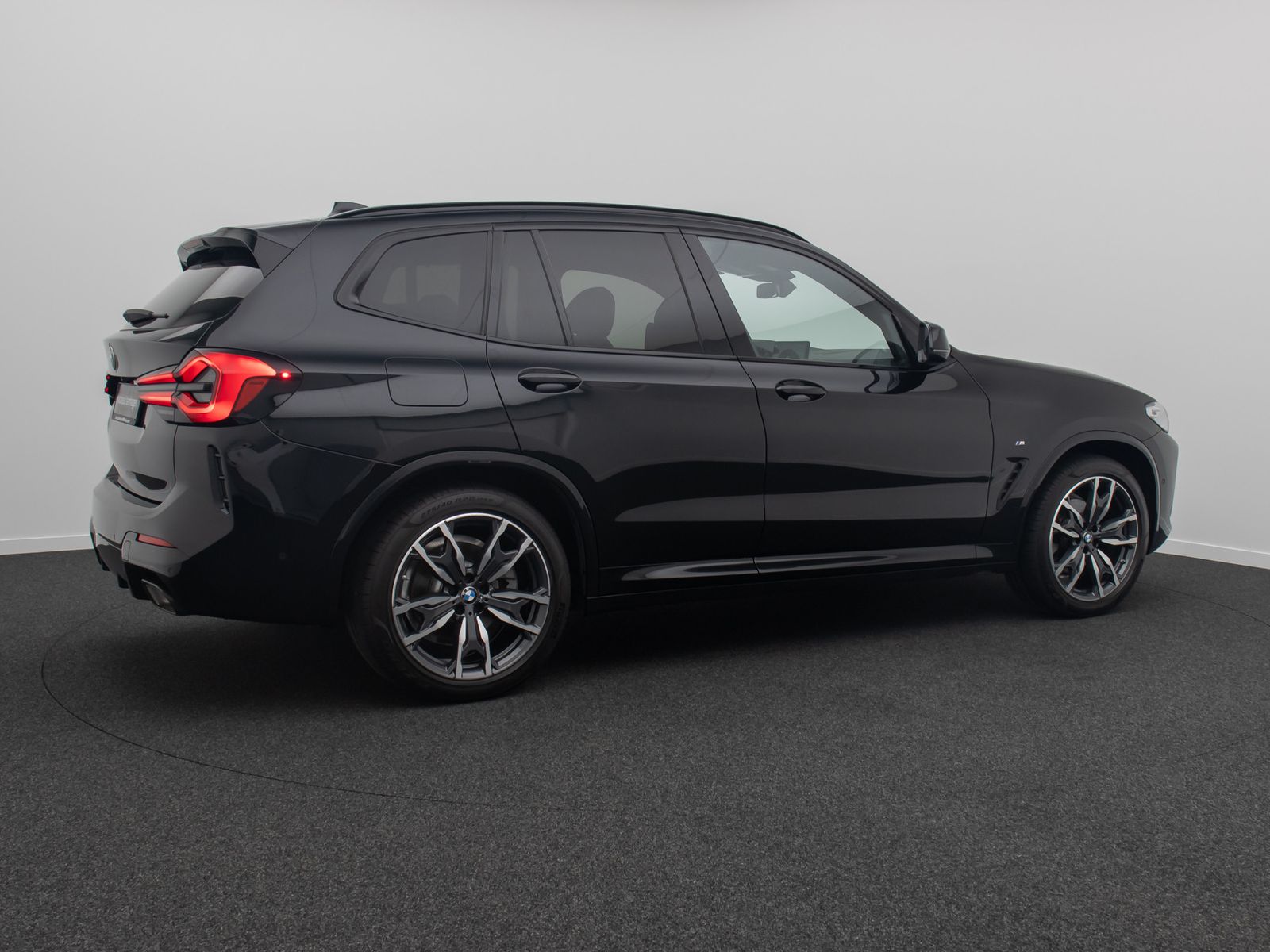 Fahrzeugabbildung BMW X3 xD20i M Sport DAB Kamera Panorama Komf 20Zoll