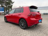 Volkswagen Golf VII GTI Performance Standheizung Digital - Benzin Kleinwagen mit Anhängerkupplung