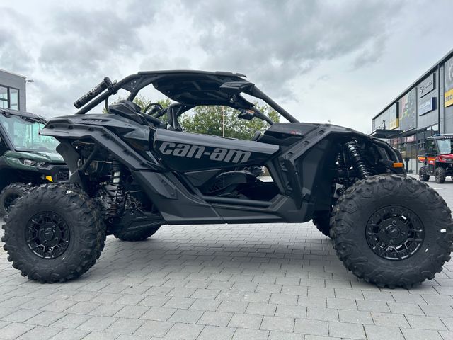 Can-Am Maverick X RS Turbo RR ink LOF u.Tageszulassung