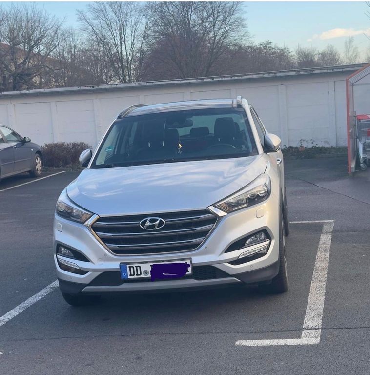 Image of Hyundai TUCSON